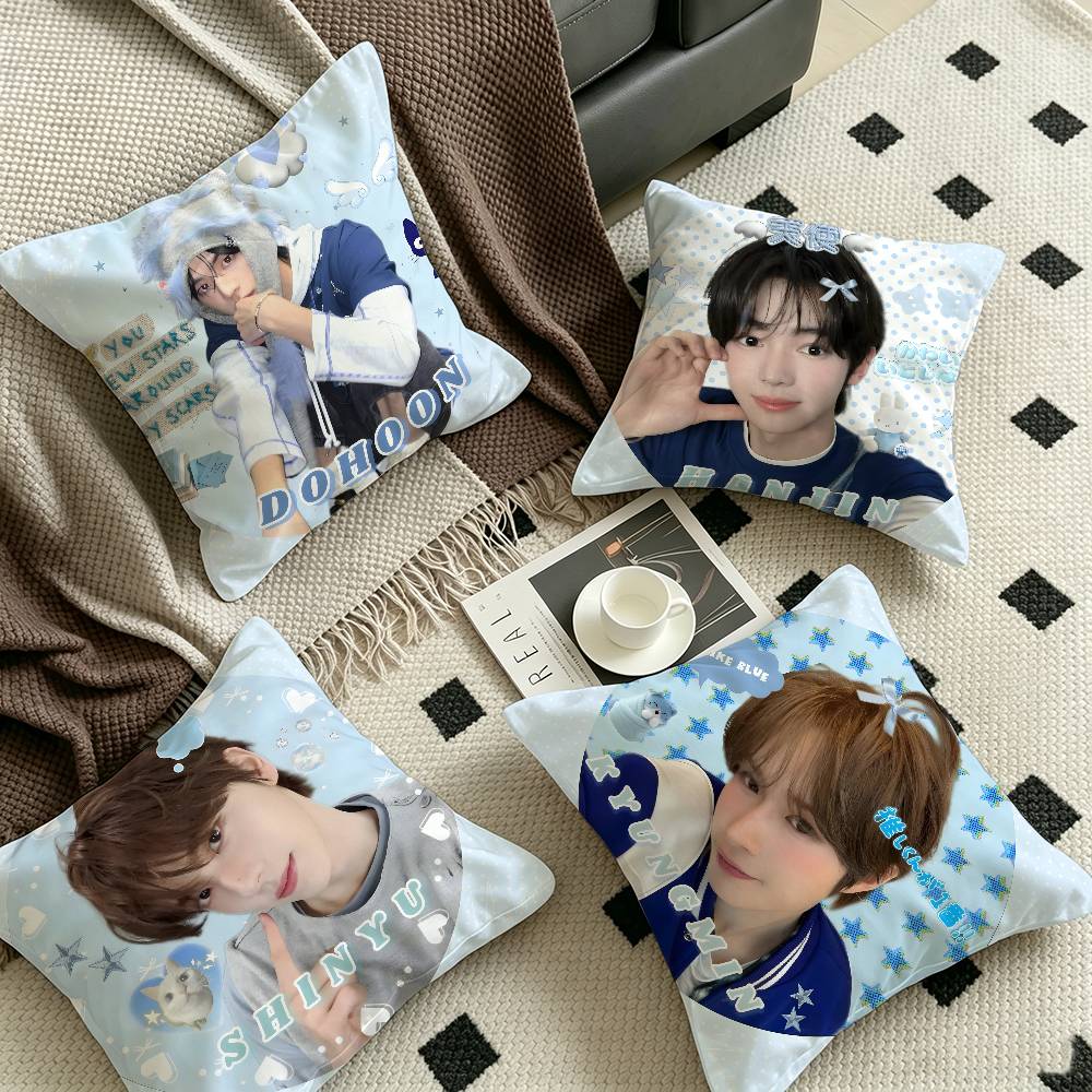 Home Textiles Group - Sarung Bantal Kpop Group T-TWS, Hadiah,