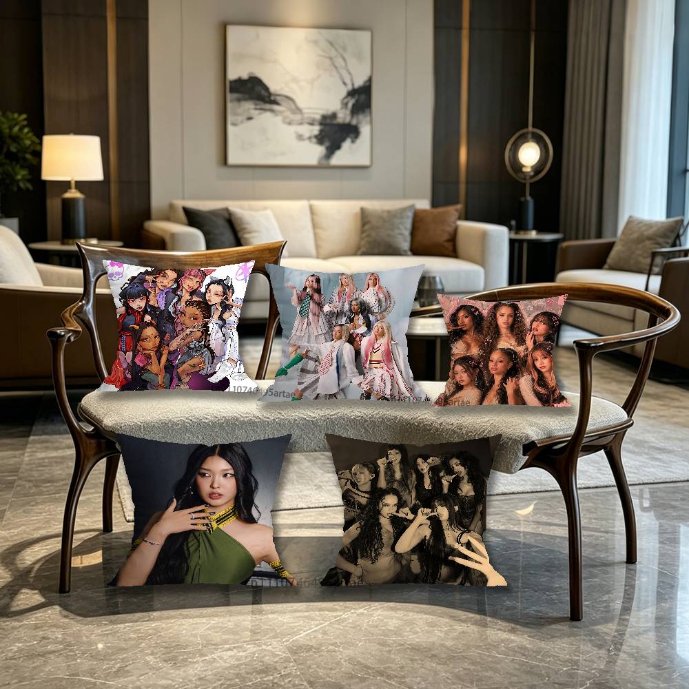 Home Textiles Group - Bantal K-Katseye Girl Group untuk Kursi