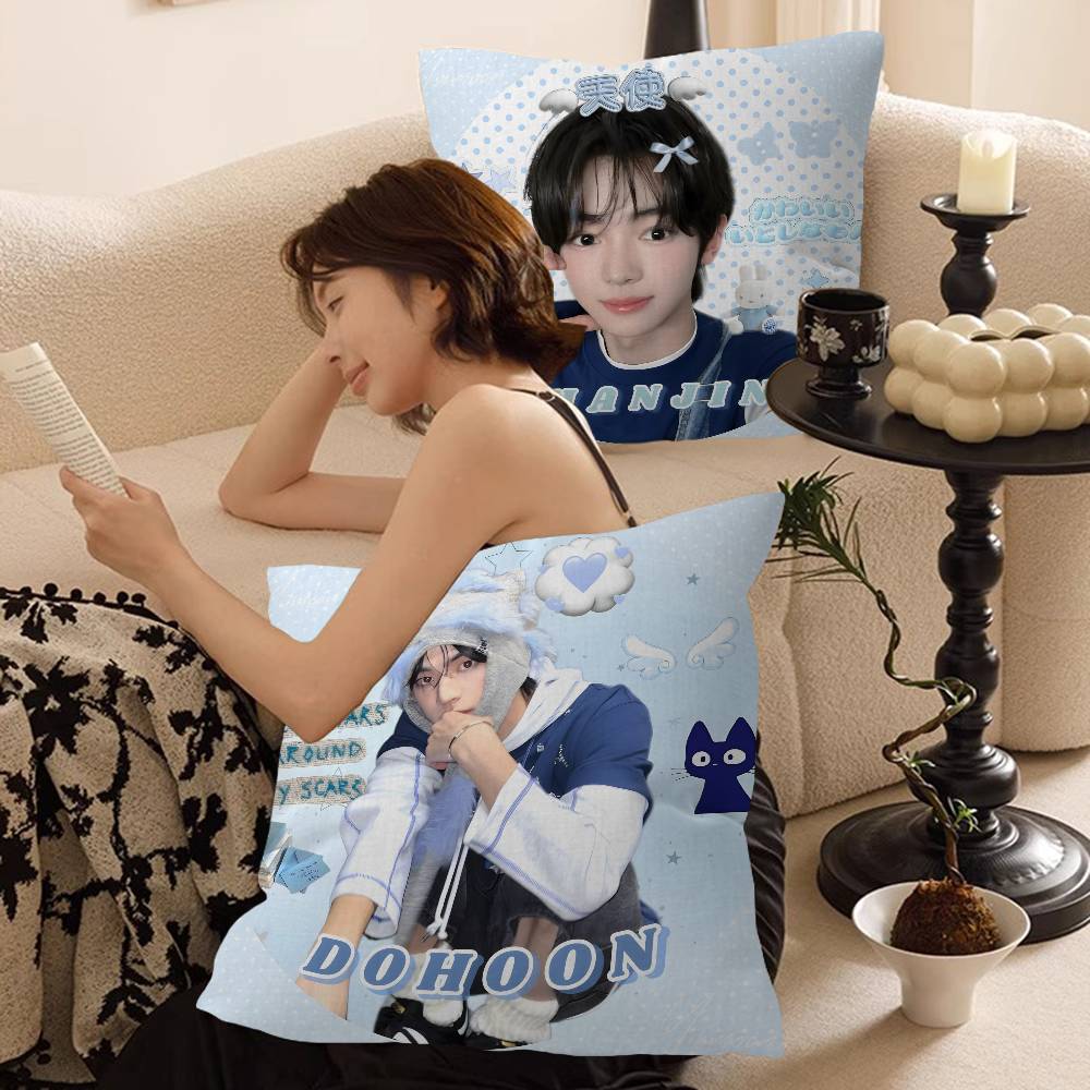 Bantal Kpop Group T-TWS, Hadia - Home Textiles Group ulasan dan harga