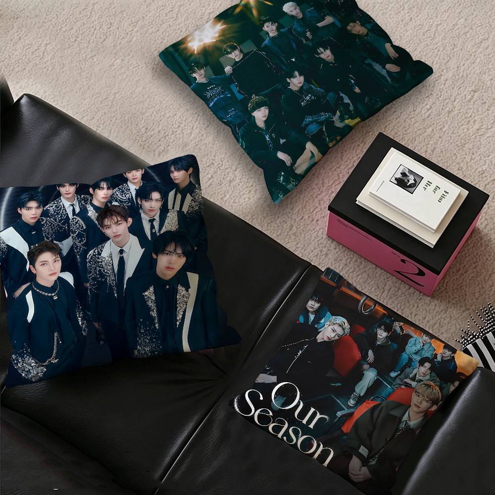 Bantal Anime ZEROBASEONE dari  - Home Textiles Group ulasan dan harga